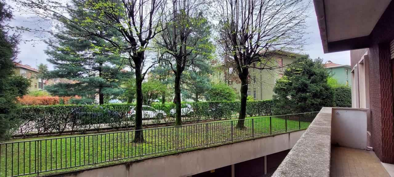 Vendita Appartamento, Monza foto