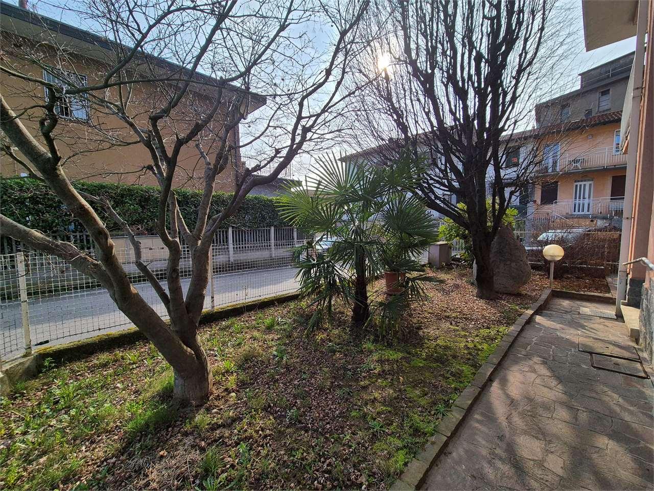 Vendita vendita, Bregnano Vendita vendita, Bregnano foto