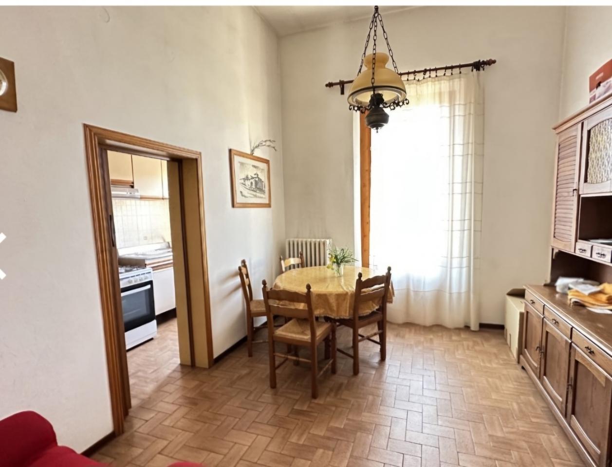 Vendita Esavani, San Giovanni Valdarno foto