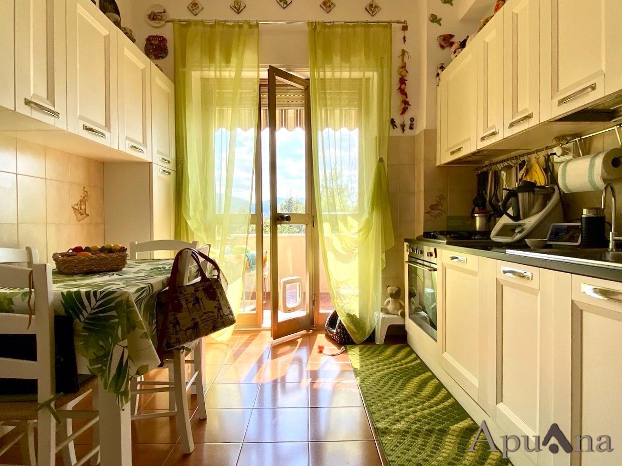 Vendita Appartamento, Massa Vendita Appartamento, Massa foto