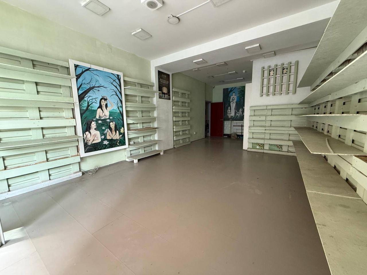 Affitto Negozio, Caserta foto