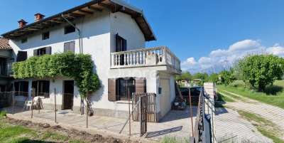 Vendita Villa, Buja Vendita Villa, Buja