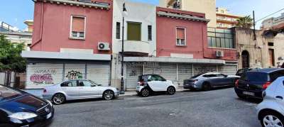 Affitto 5 vetrine Affitto 5 vetrine