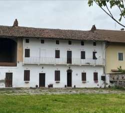 Vendita Pentavani, Tronzano Vercellese Vendita Pentavani, Tronzano Vercellese