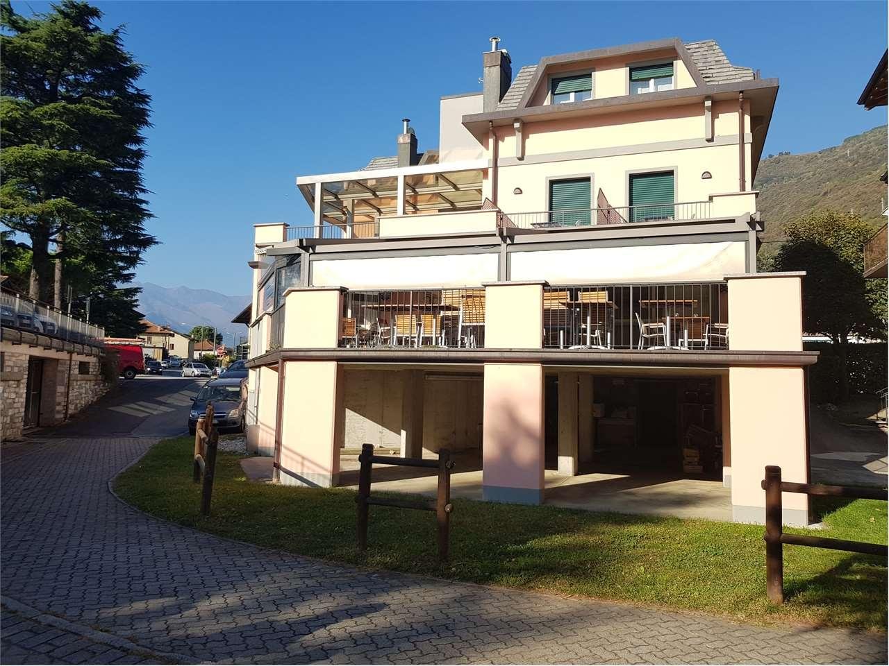 Nuda proprietà nuda proprietà, Gera Lario foto
