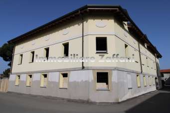 Vendita Complesso Misto, Lonate Pozzolo