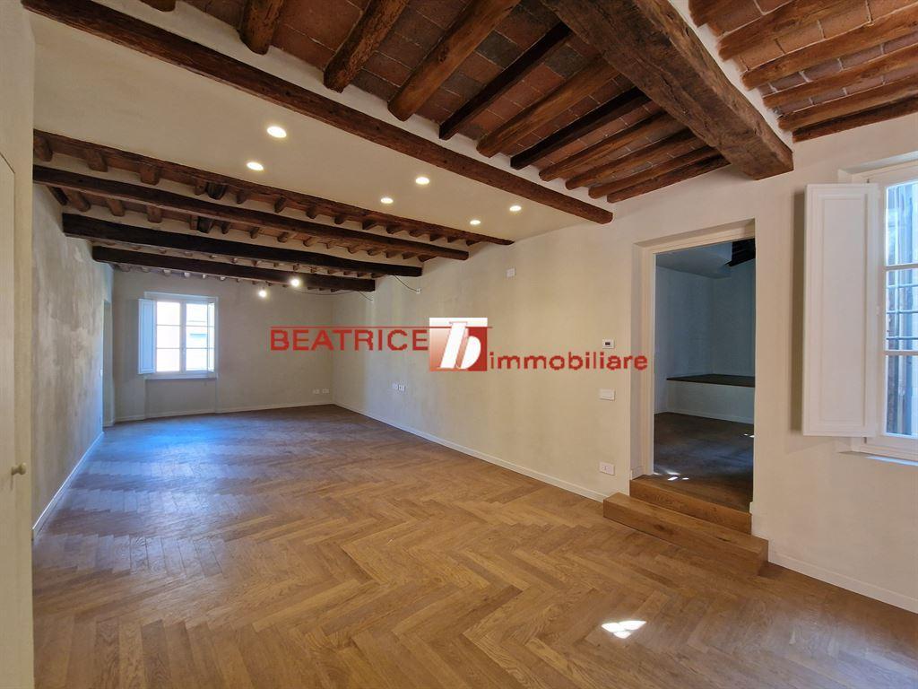 Vendita Appartamento, Lucca foto