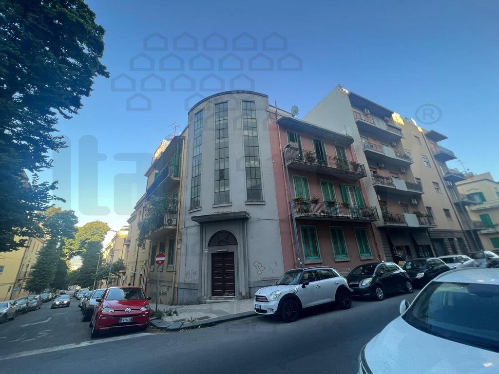 Vendita Quadrivani, Messina foto