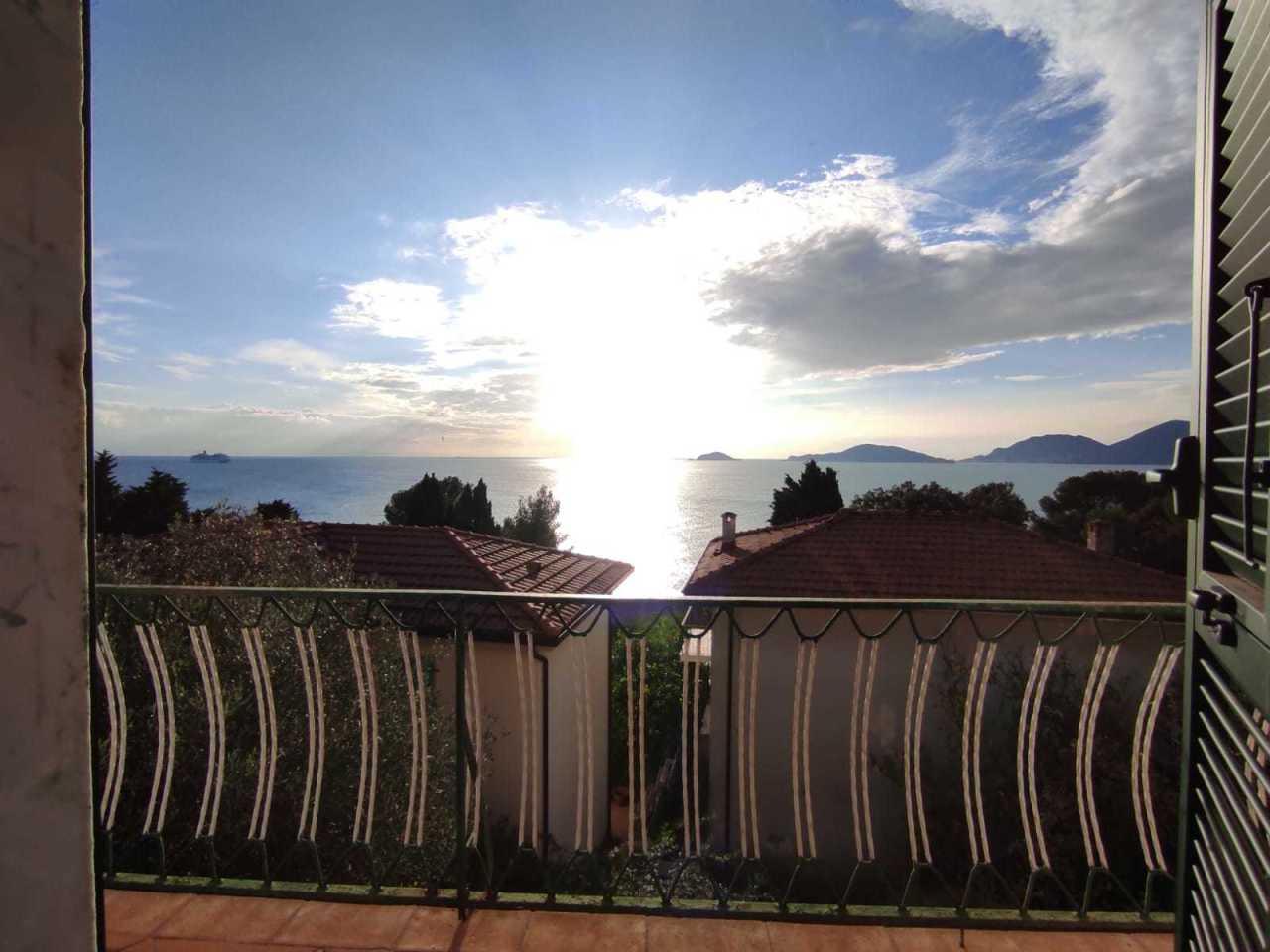appartamento in vendita a Lerici in zona Tellaro