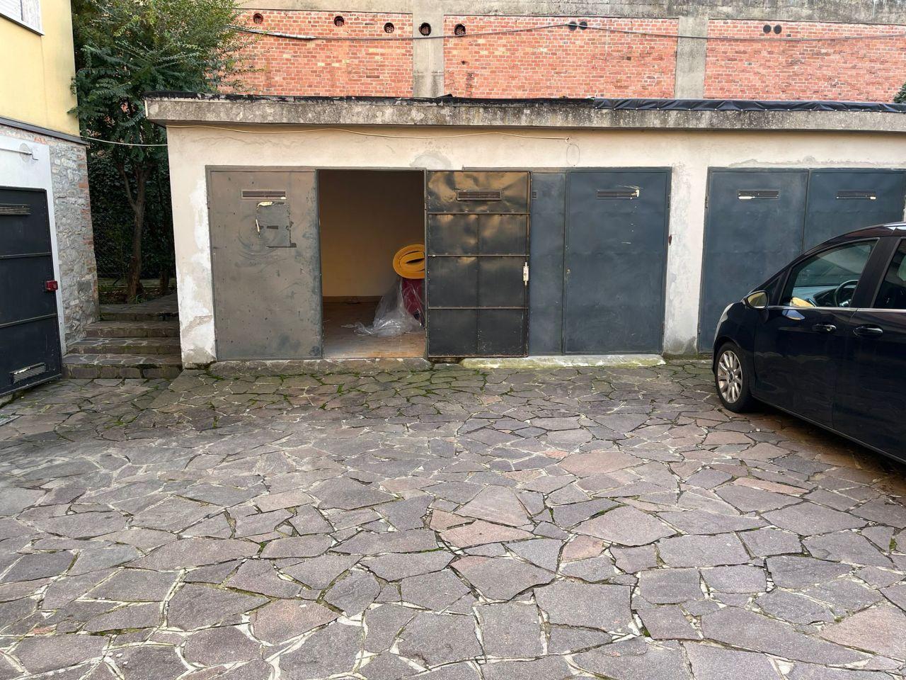 Vendita Garage , Sala Baganza foto