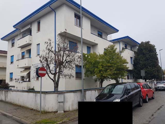 Vendita Quadrivani, Rovigo foto