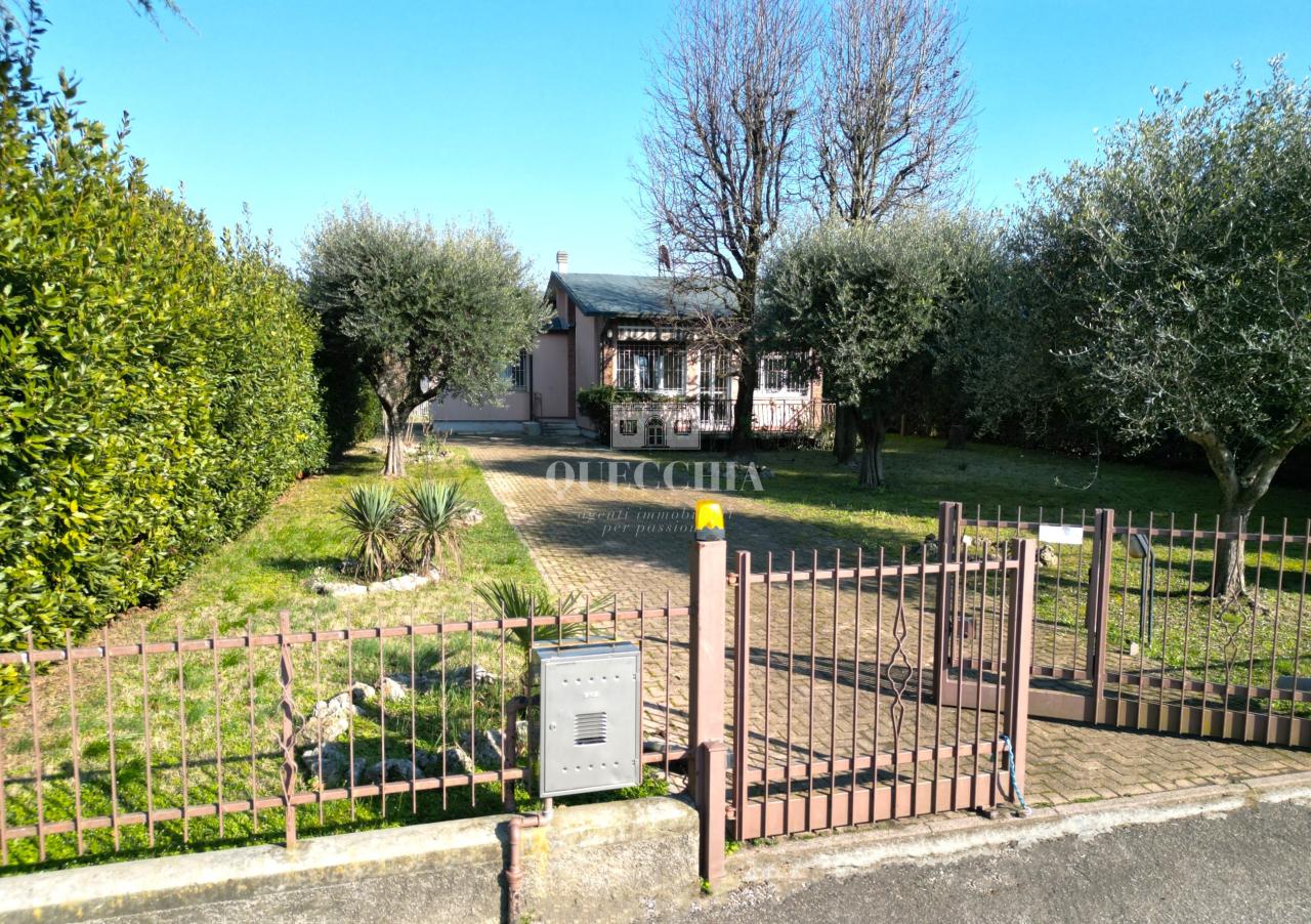 Vendita Pentavani, Peschiera del Garda foto