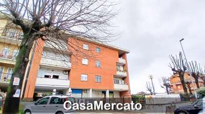 Affitto Quadrivani, Genzano di Roma Affitto Quadrivani, Genzano di Roma