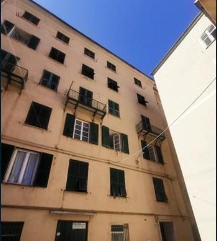 Vendita Esavani, Genova foto