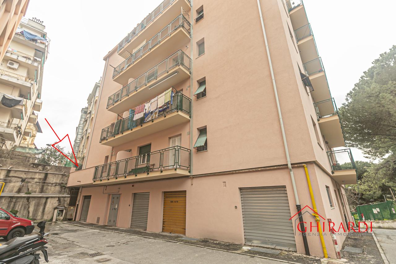 Affitto Quadrivani, Genova foto