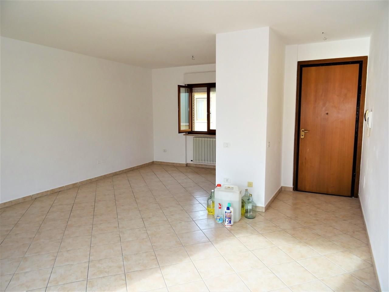 Vendita Quadrivani, Ostra foto
