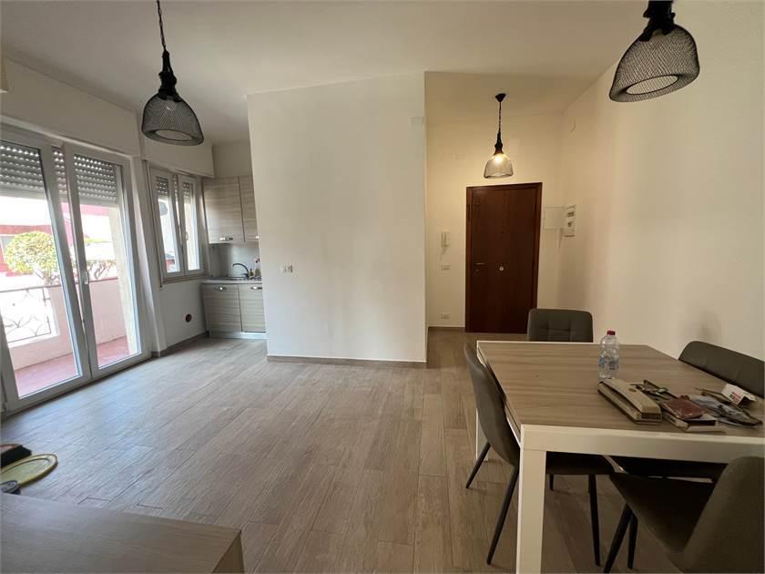 Vendita Quadrivani, Carrara foto