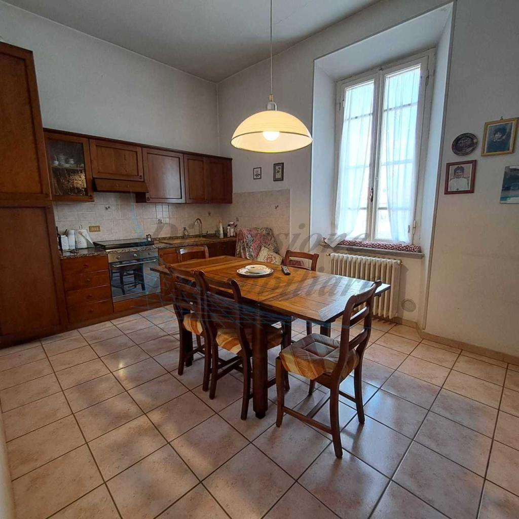 Vendita Pentavani, Cecina foto