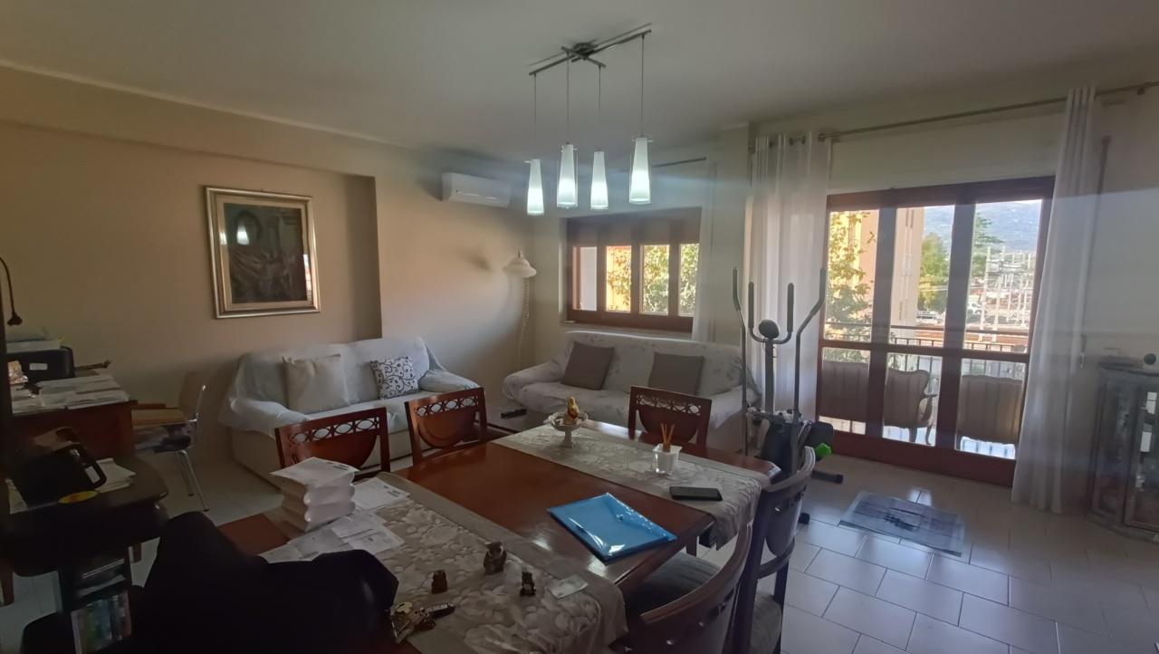 Vendita Pentavani, Lamezia Terme Vendita Pentavani, Lamezia Terme foto