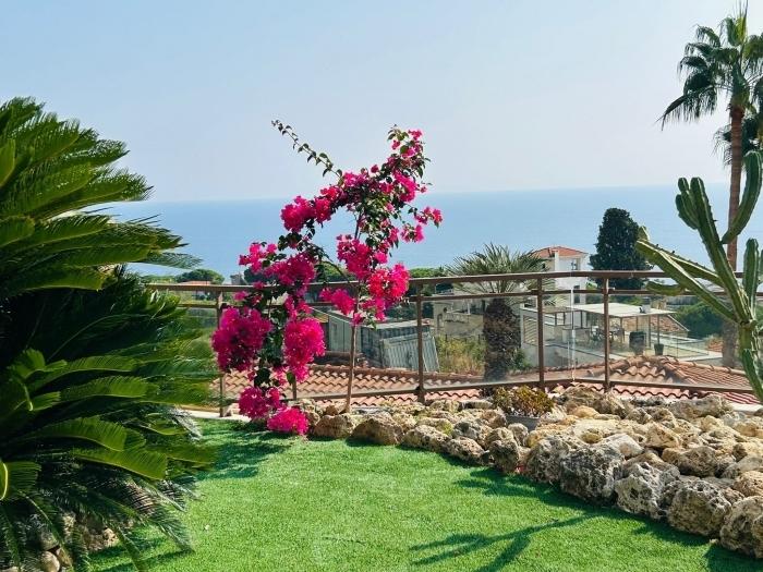 Vendita Quadrivani, Sanremo foto