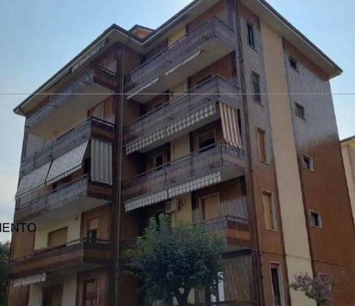Vendita Pentavani, Tortona foto