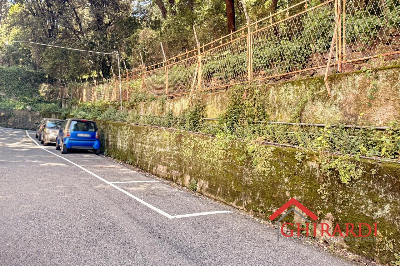 Vendita Monovano, Genova foto
