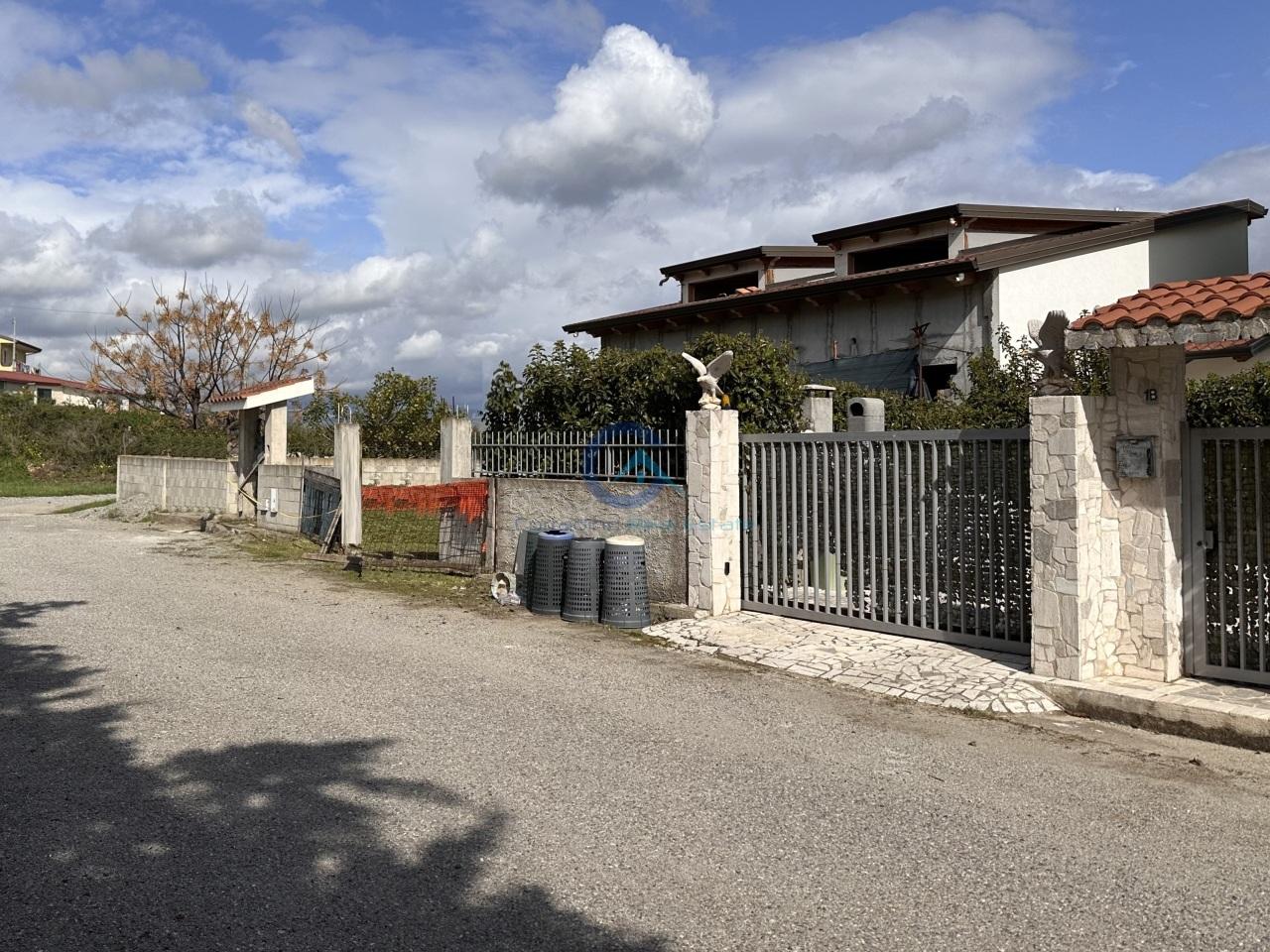 Vendita Esavani, Borgia foto
