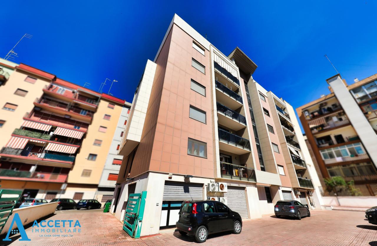 Vendita Bivani, Taranto foto