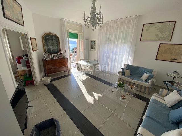 Vendita Pentavani, La Spezia Vendita Pentavani, La Spezia foto