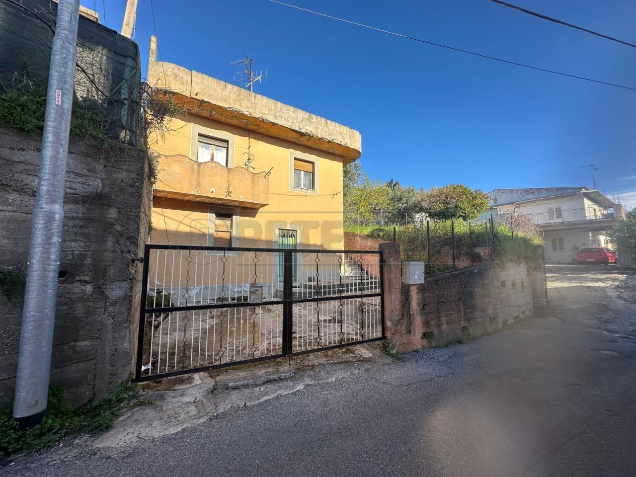 Vendita Quadrivani, Catanzaro foto