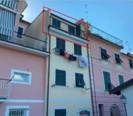 Vendita Bivani, Castiglione Chiavarese Vendita Bivani, Castiglione Chiavarese