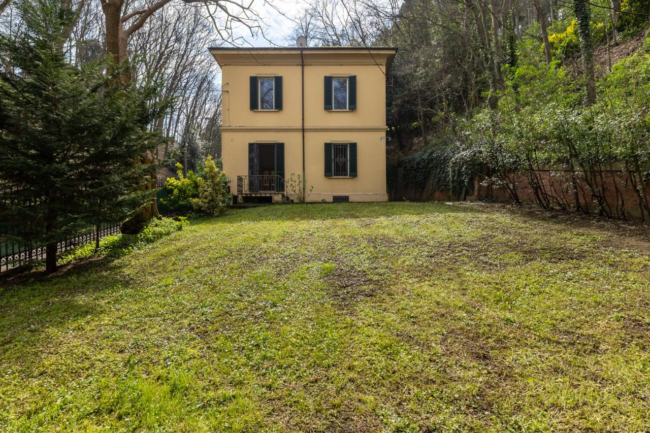 Vendita Multivani, Bologna foto