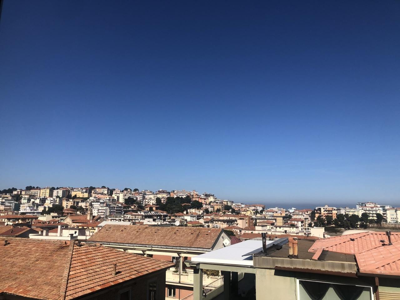 Vendita Pentavani, Ancona foto