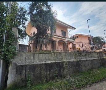 Vendita Esavani, Caselette foto