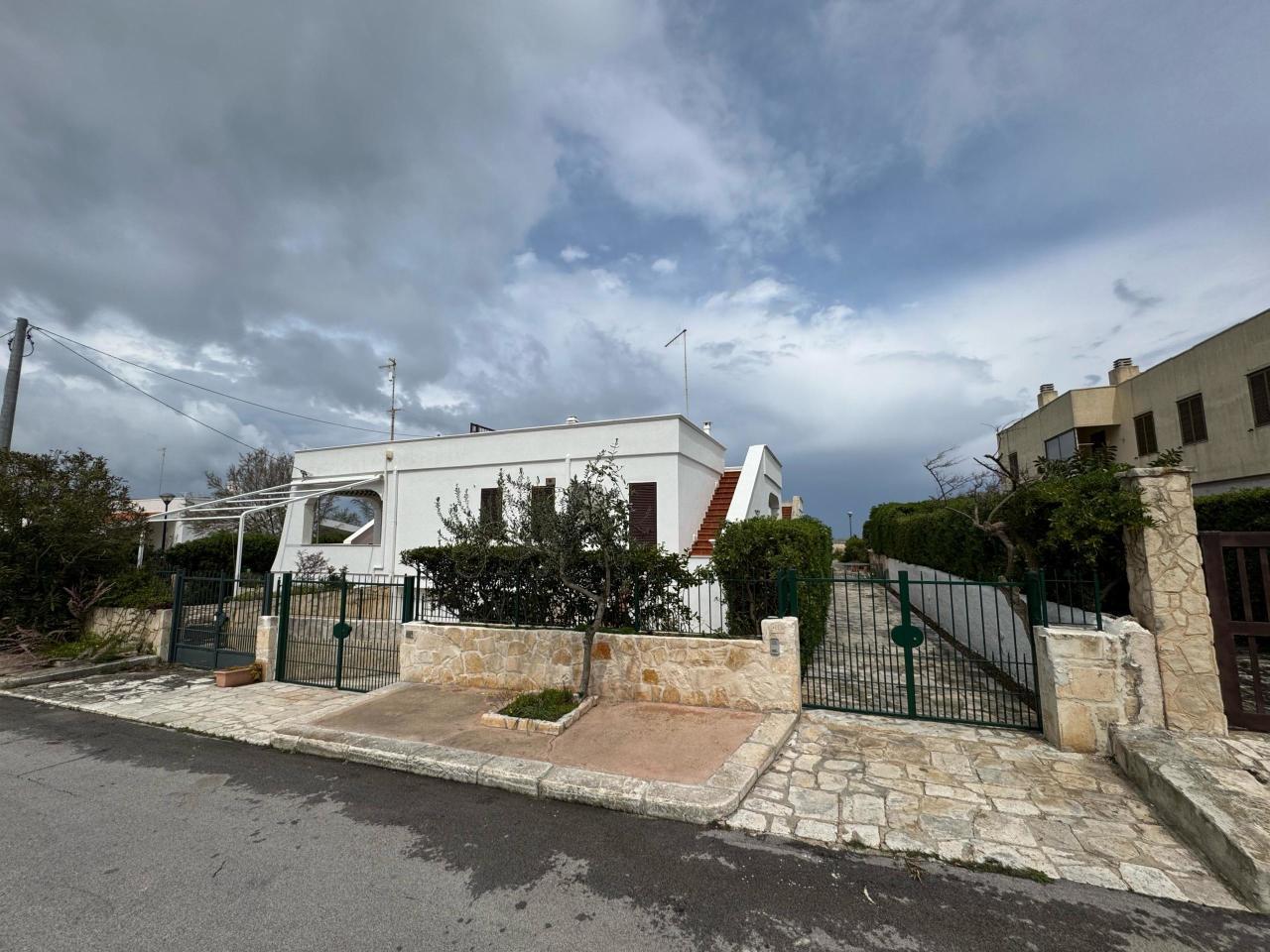 Vendita Esavani, Ostuni foto