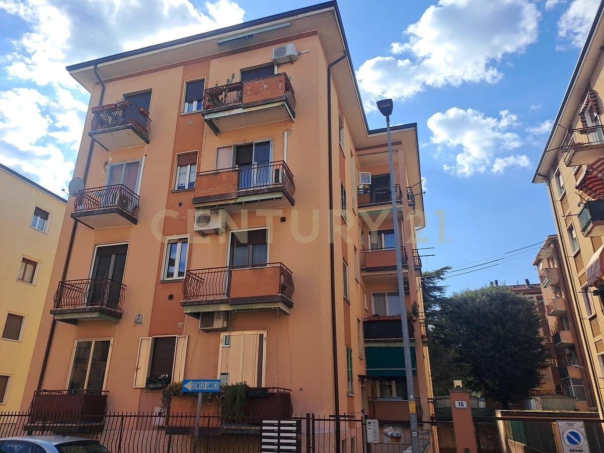 Vendita Pentavani, Verona foto