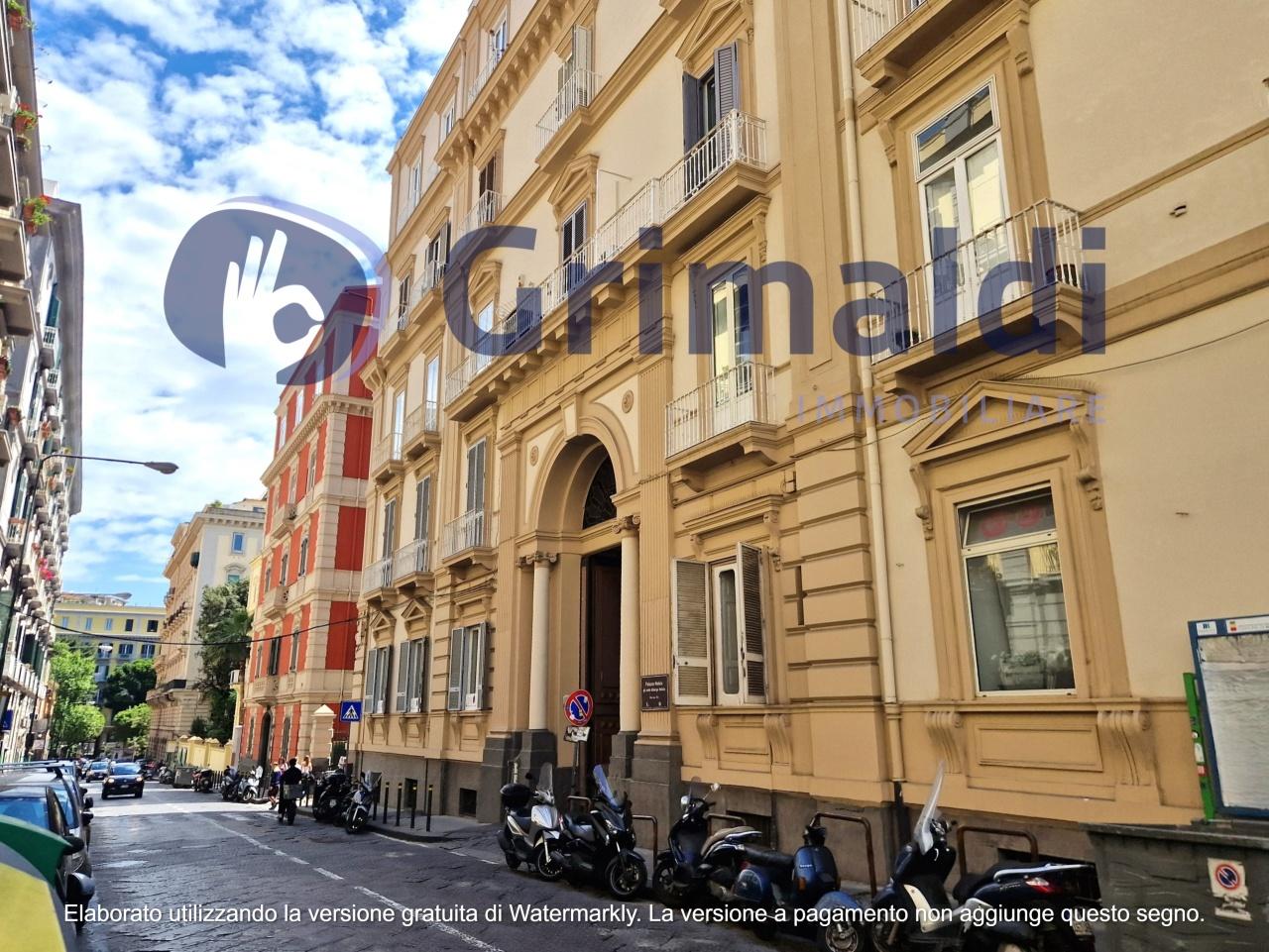 Vendita Quadrivani, Napoli foto