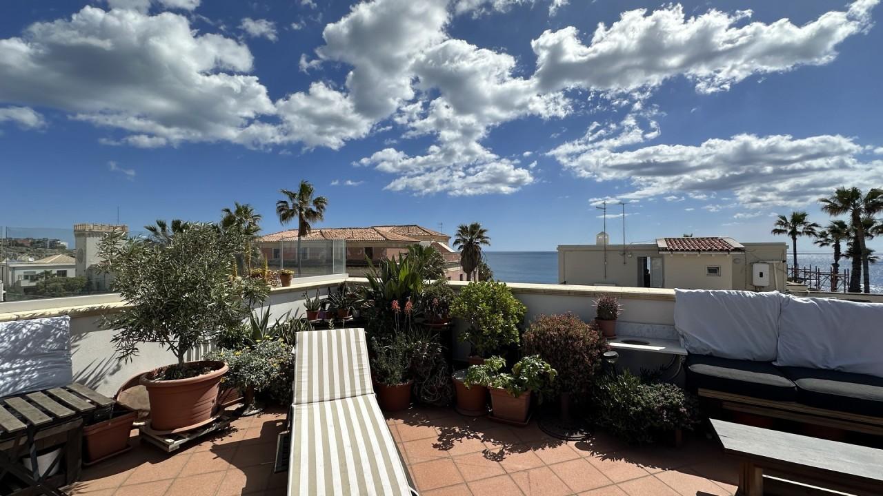 Vendita Quadrivani, Siracusa foto