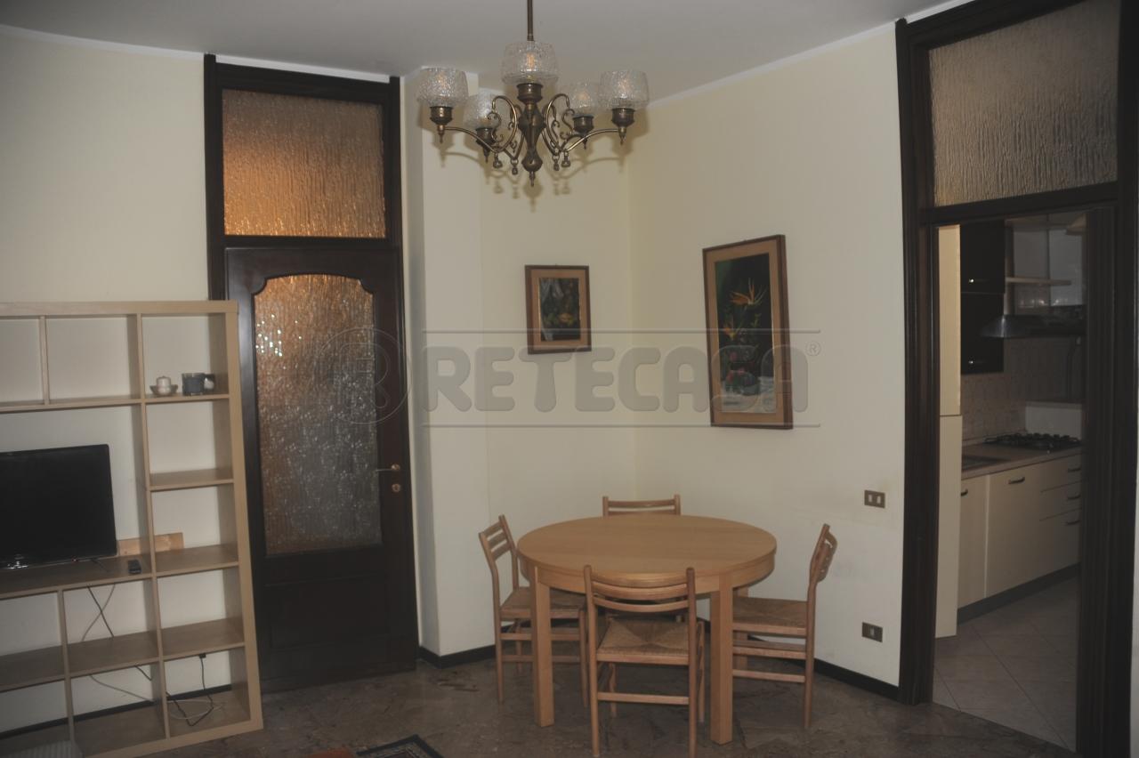 Affitto Trivani, Crema foto