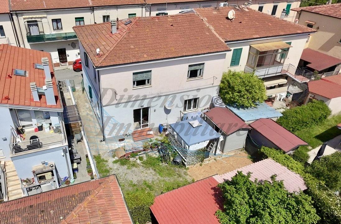 Vendita Quadrivani, Cecina foto