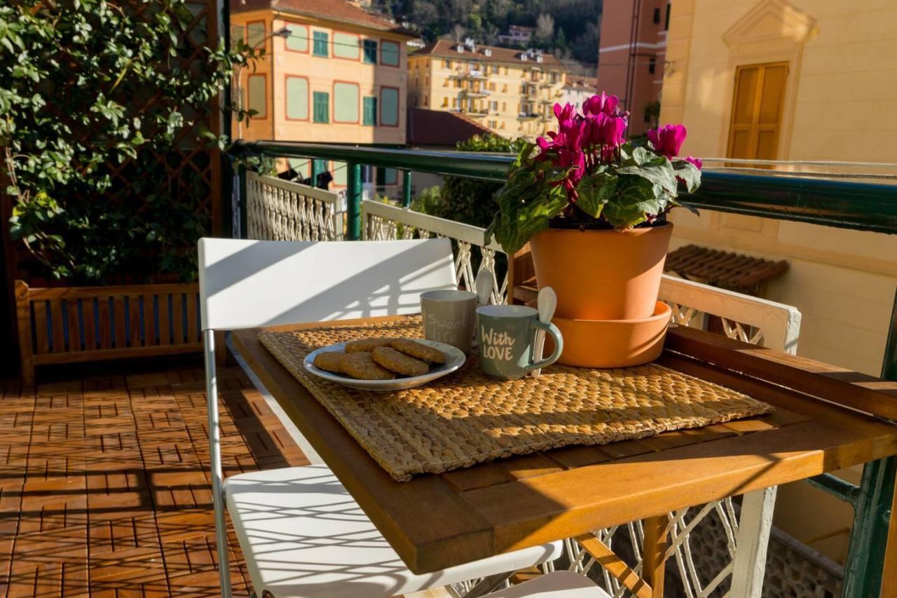 Vendita Esavani, Genova foto