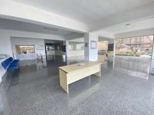Affitto 4 vetrine, Sciacca