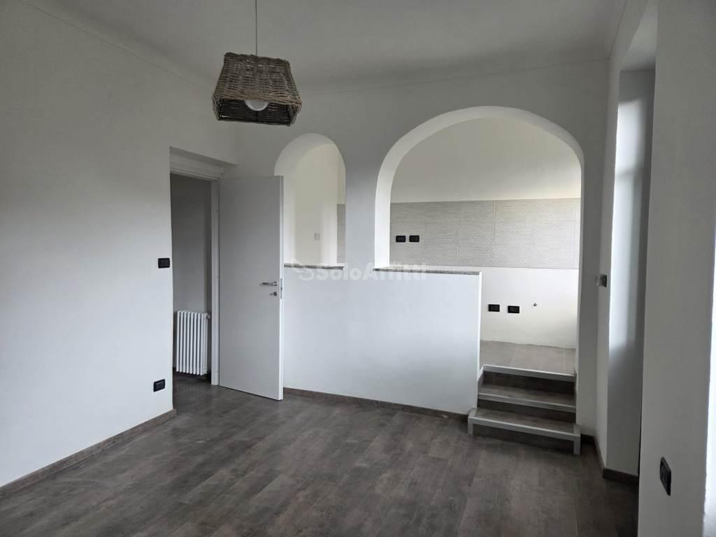 Rent Esavani, Chieri foto