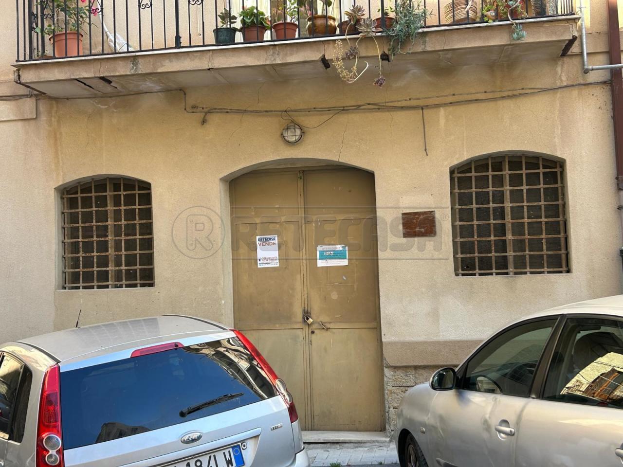 Vendita Bivani, Caltanissetta foto