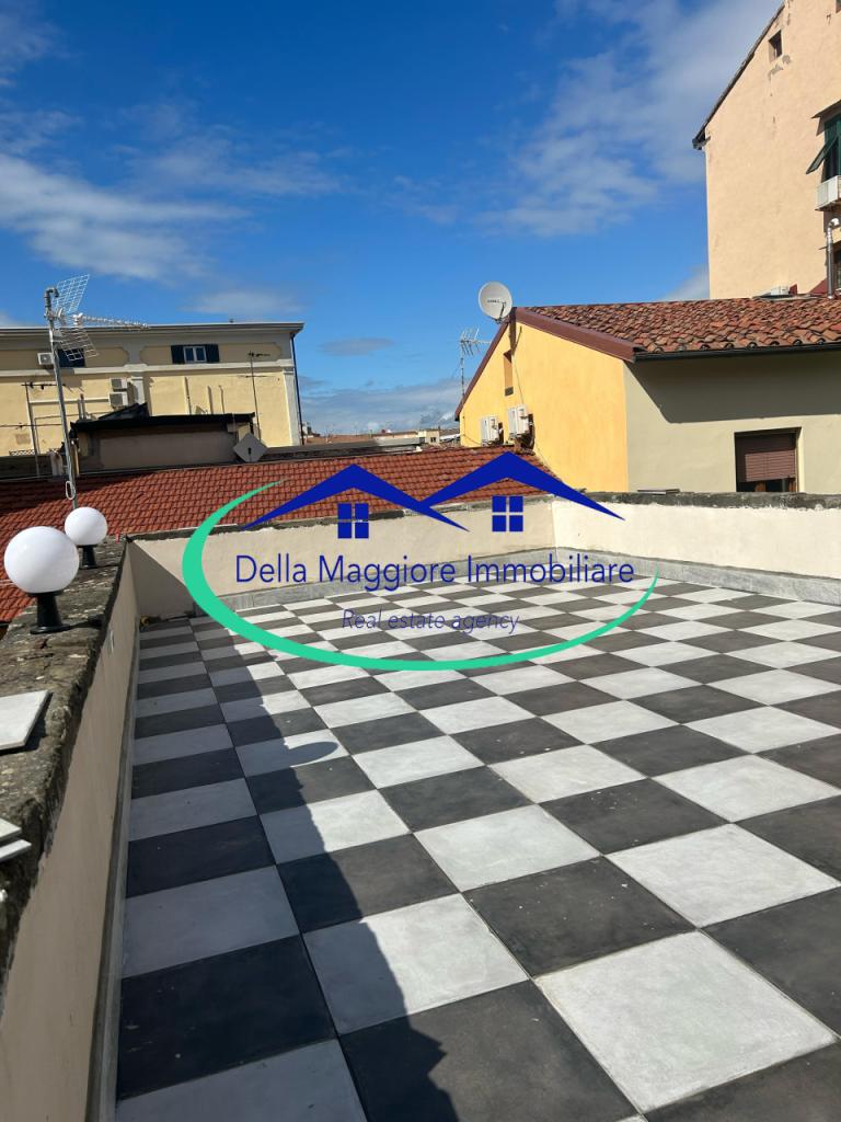 Vendita Multivani, Livorno foto