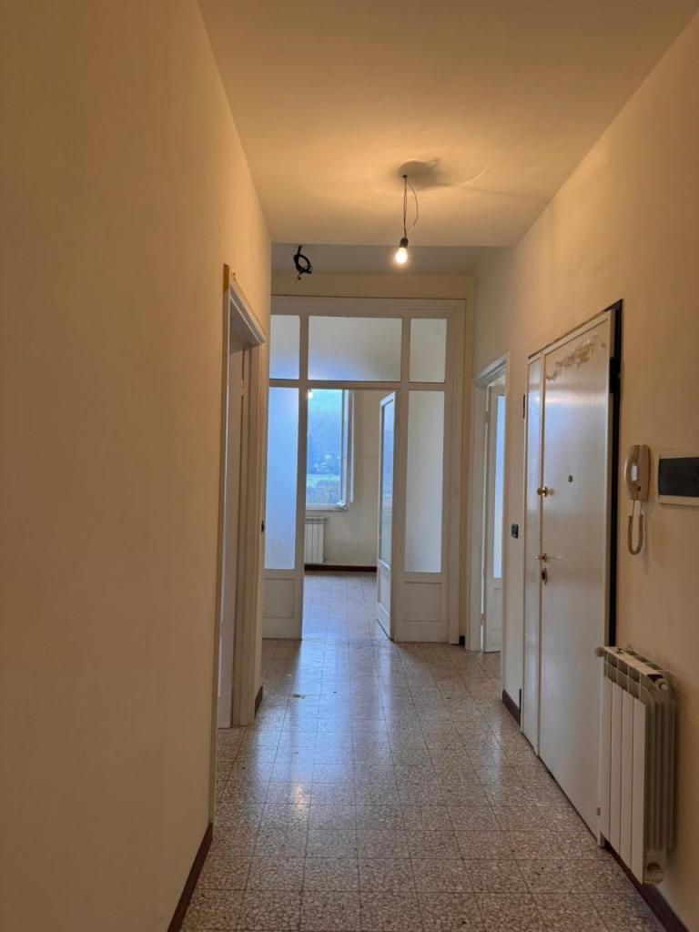 Vendita Pentavani, Aulla foto