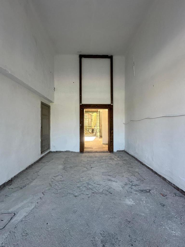 Vendita Bivani, Lucca foto