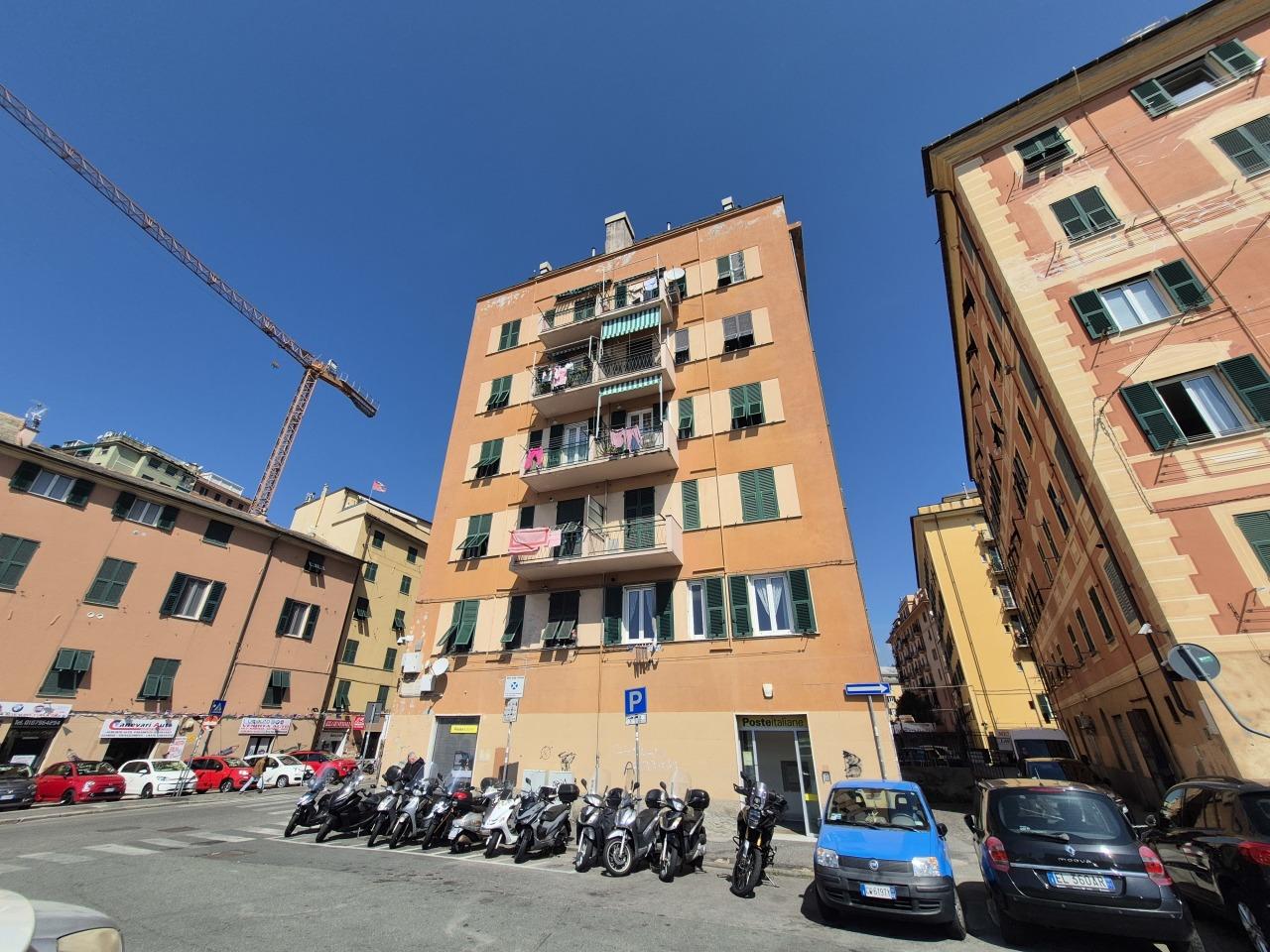 Vendita Monovano, Genova foto