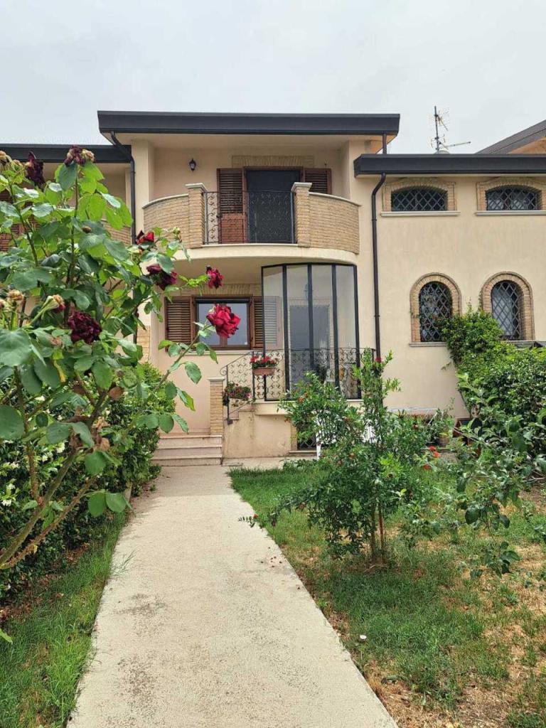 Vendita Pentavani, Santa Maria Imbaro foto