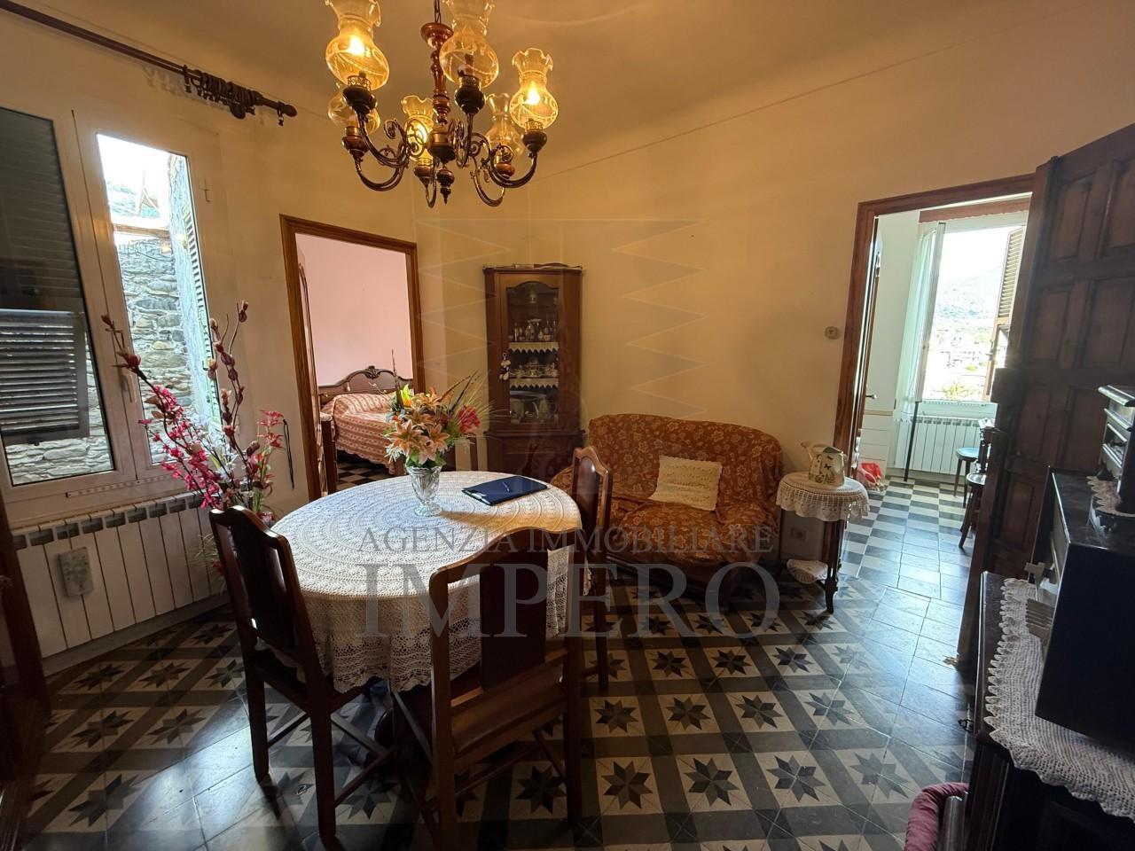 Vendita Pentavani, Dolceacqua foto